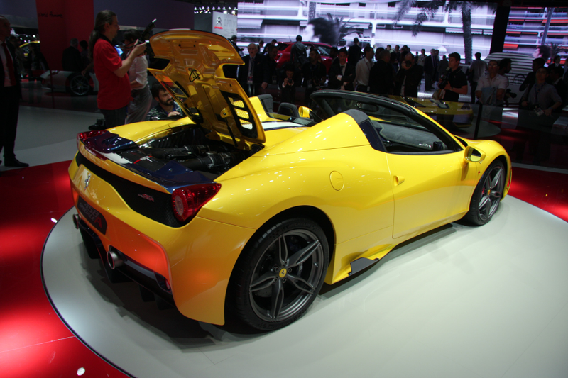 Illustration for article titled The Ferrari 458 Speciale A Is A Limited Edition Drop Top Wonder